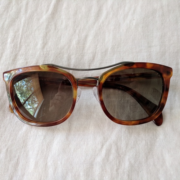 Prada square tortoise shell sunglasses - Picture 1 of 4